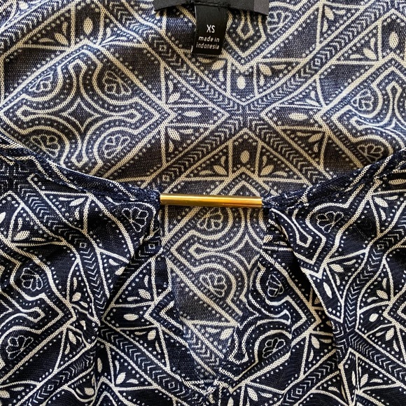 Limited Top - Picture 2 of 2